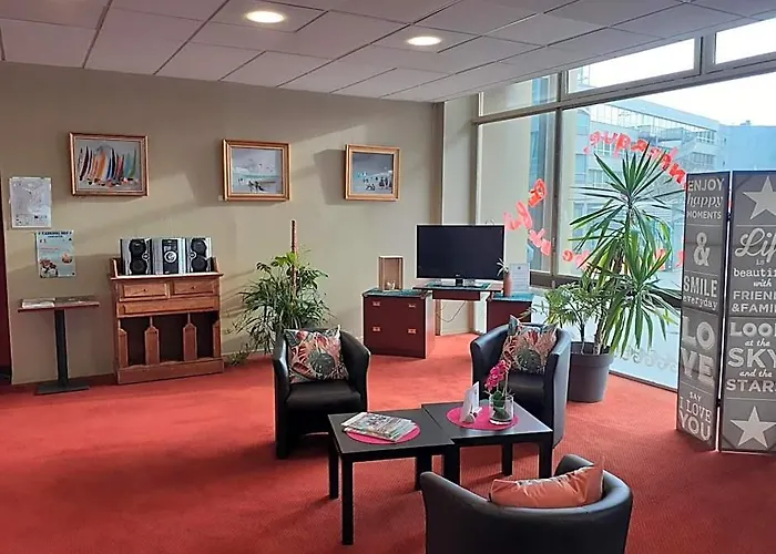 Hotel Les Gens De Mer Dunkerque By Popinns