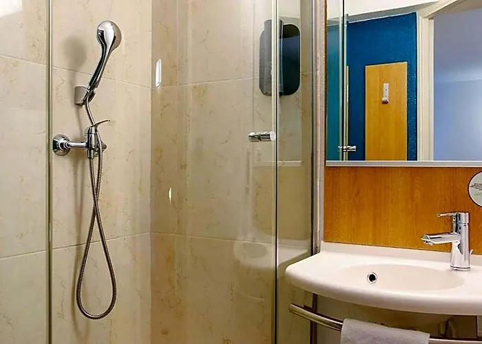 B&B Hotel Aubagne Gemenos