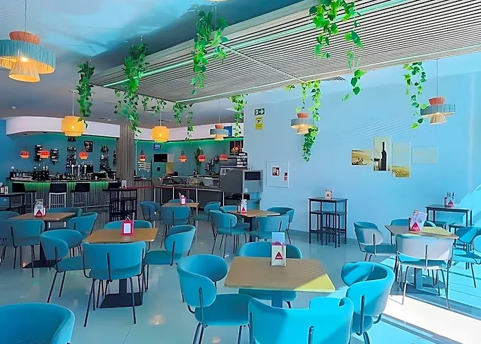Hotel La Cantuena