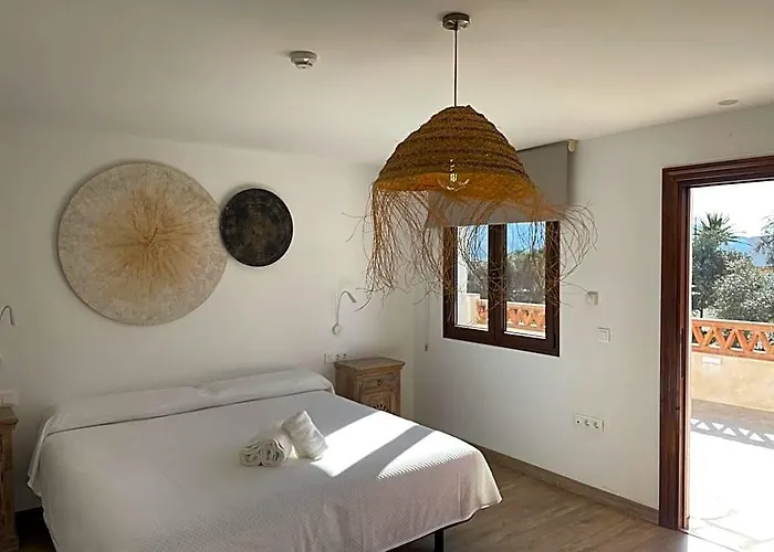 Cortijo Tayula-Centro de Recuperación y Descanso