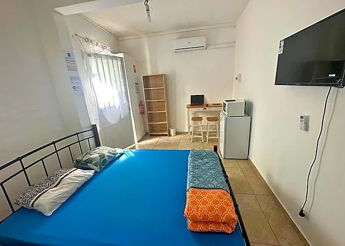 Azur Hotel