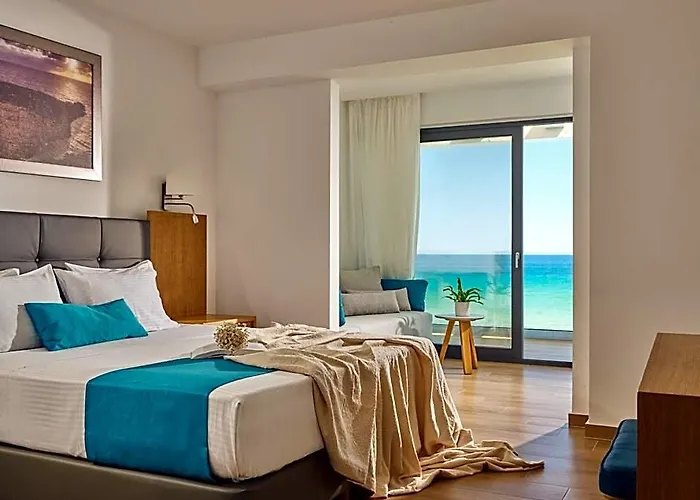 Cavo Orient Beach Hotel & Suites