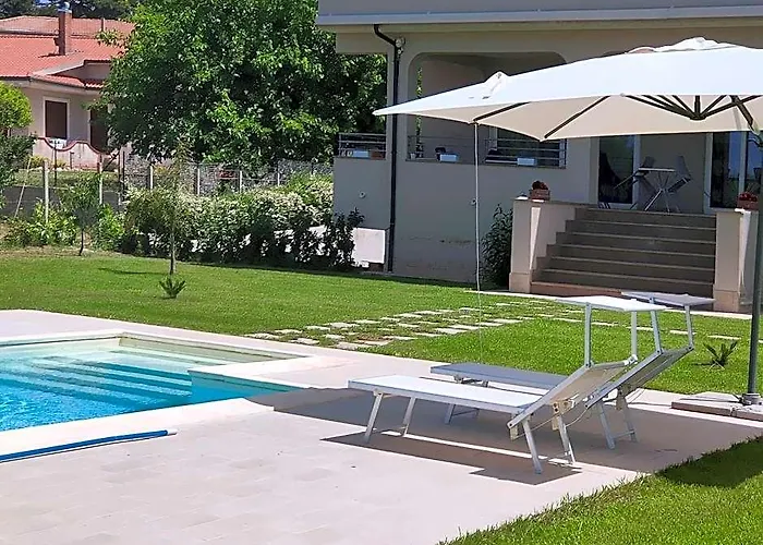 Villa Lauro Luxury B&B