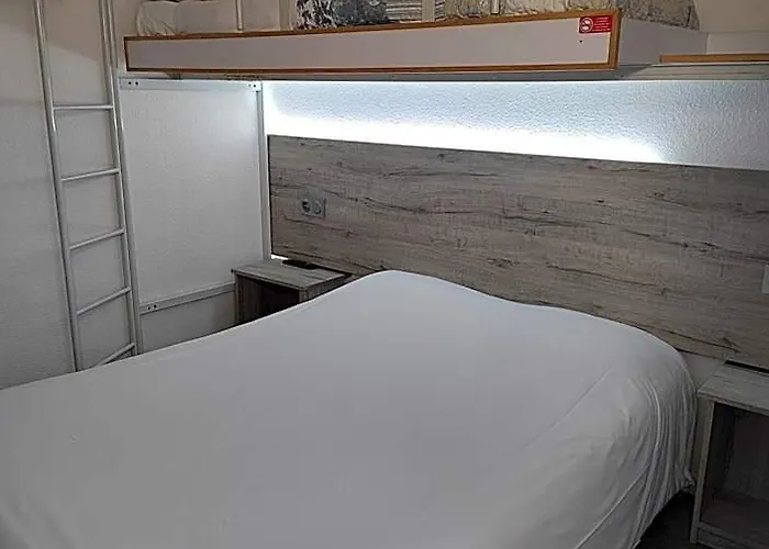 Alpha Hotel