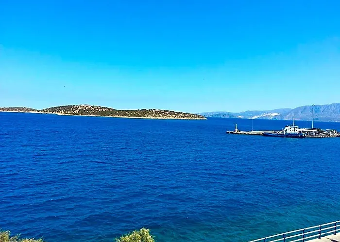 Angelos Hotel