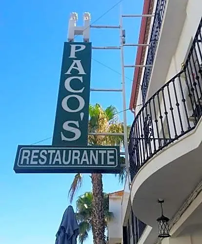 Hostal Restaurante Pacos
