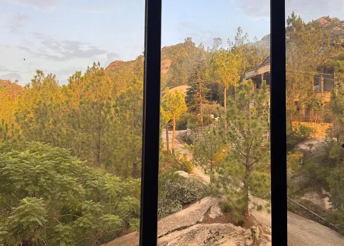 Rock City Resort