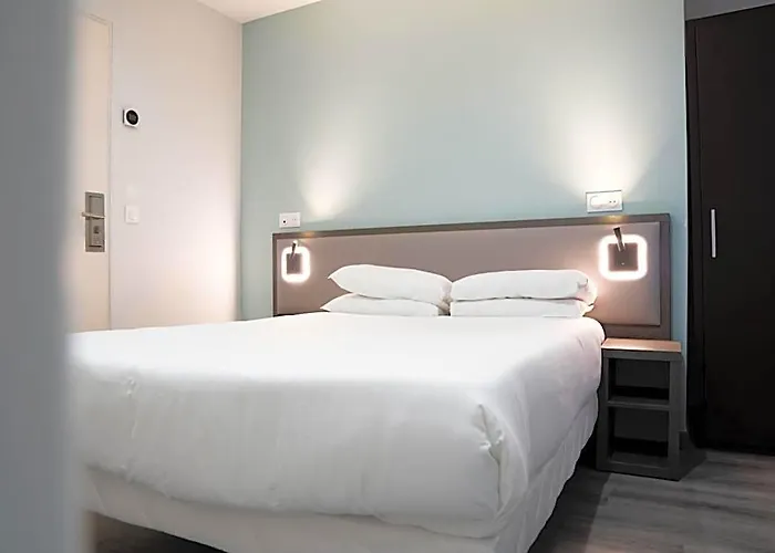 Aero Hotel