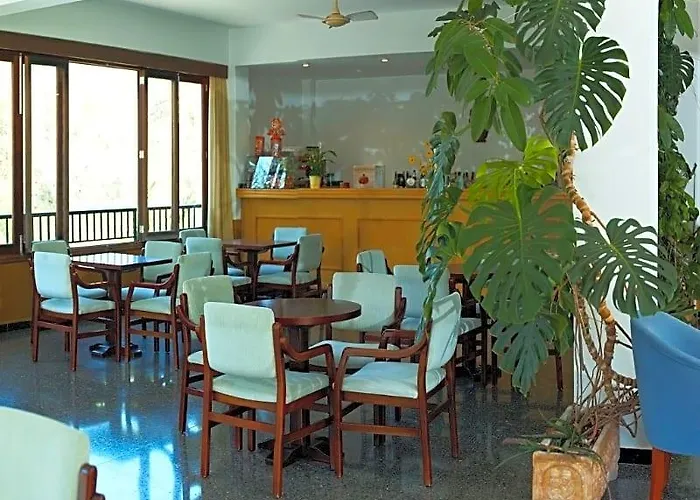 Hotel Condemar
