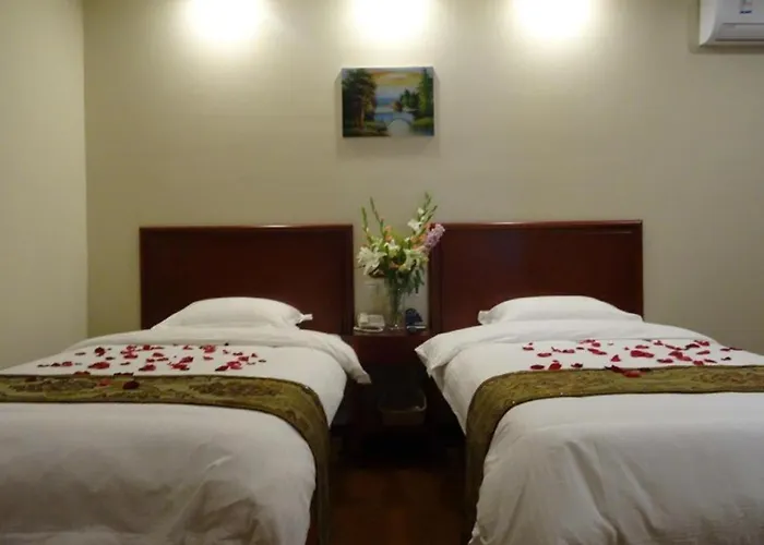 Greentree Inn Hebei Tangshan North Station Nanhuandao Business Hotel