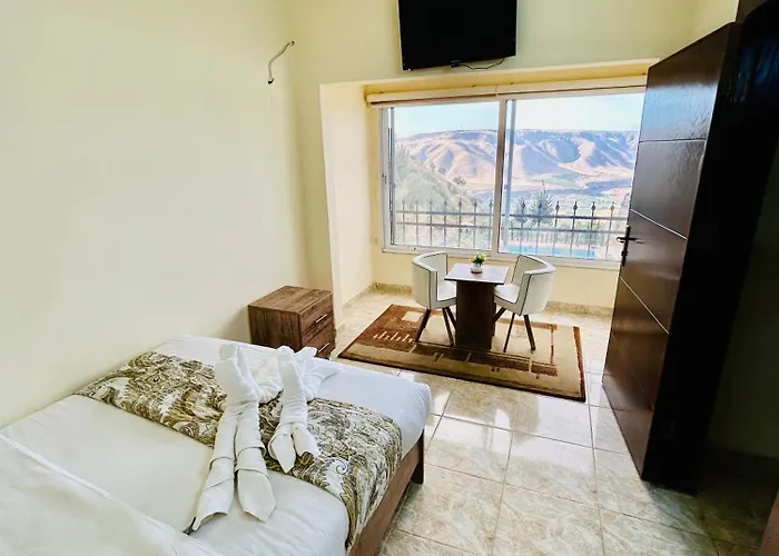 Jadara view