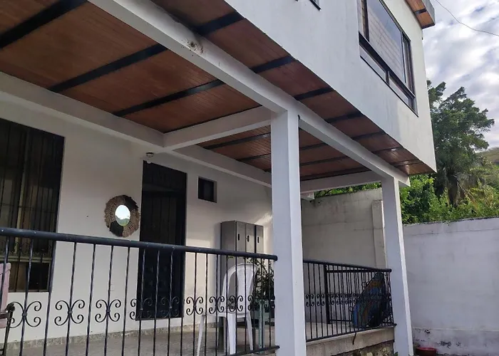 Naru Casablanca