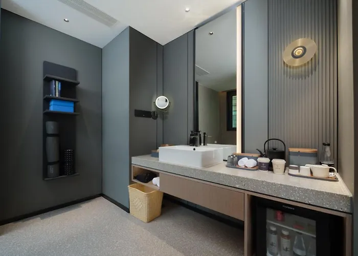 Atour S Hotel Dalian Zhongshan Square Zhongshan Road