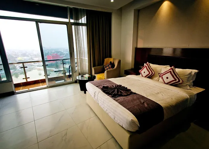Crown Comfortia Hotel Jashore
