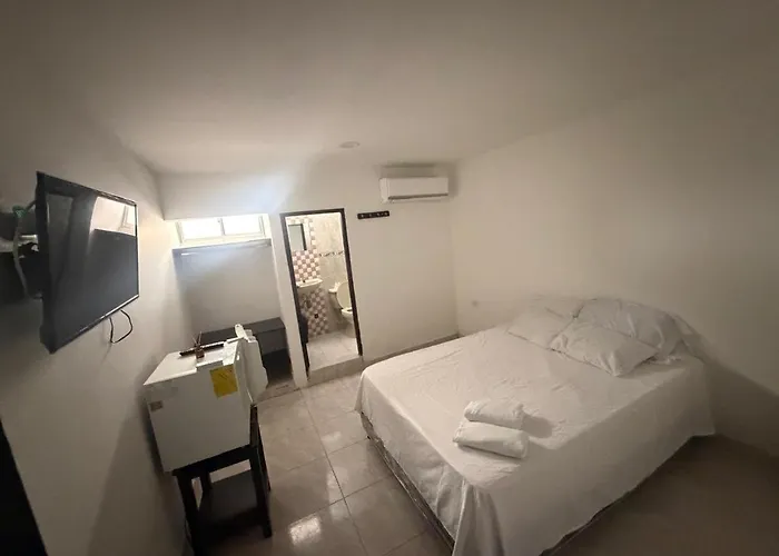 Hotel Marcos Mena E Hijos
