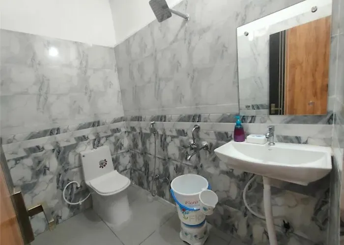 Hotel Abhijeet Inn