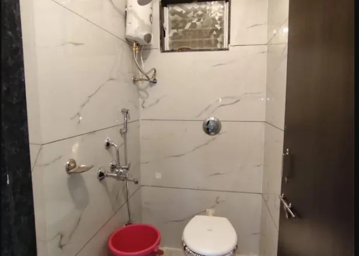 Ishwari Heights Lodging