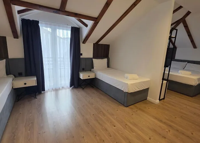 Hotel Velaris