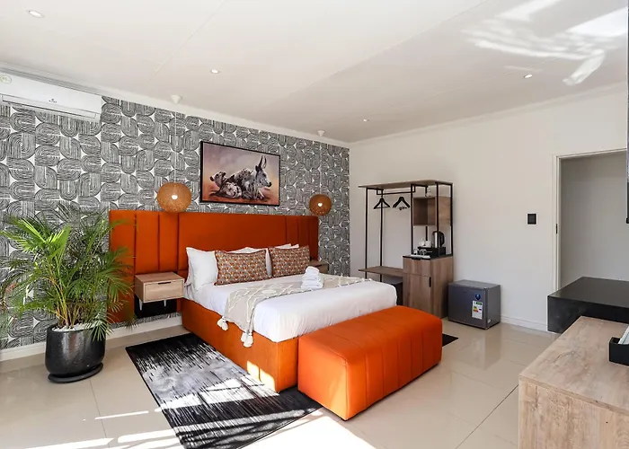 6th on Jupiter Boutique Hotel&Events