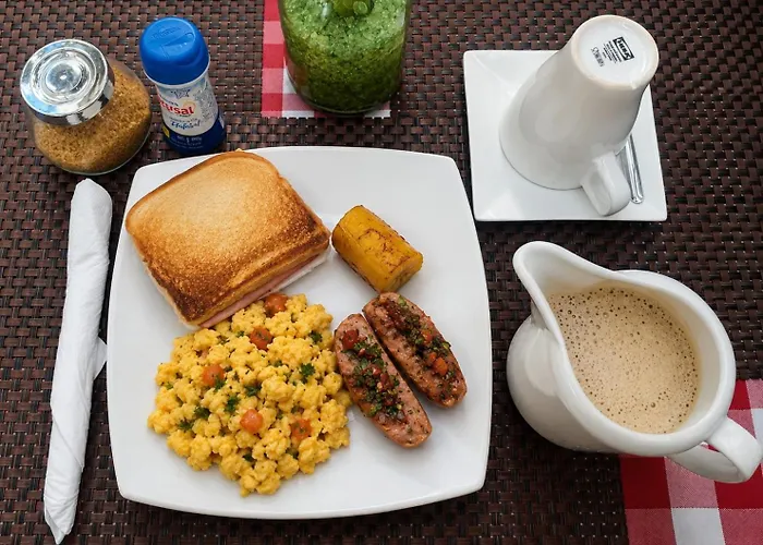 hostal cf bed y breakfast
