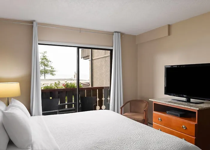 Ramada By Wyndham Campbell River