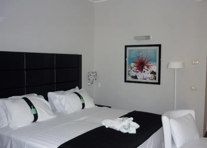 Holiday Inn Genoa City By Ihg