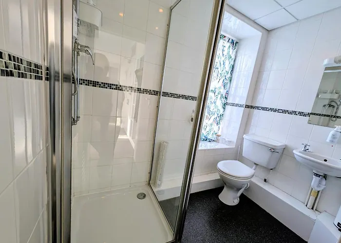 Graham Arms Inn - Bed Breakfast Bar - On The A7- 6 Miles From M6-Jct44 & 4 Miles A75 Gretna