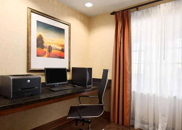 Country Inn & Suites By Radisson, Oklahoma City - Quail Springs, Ok