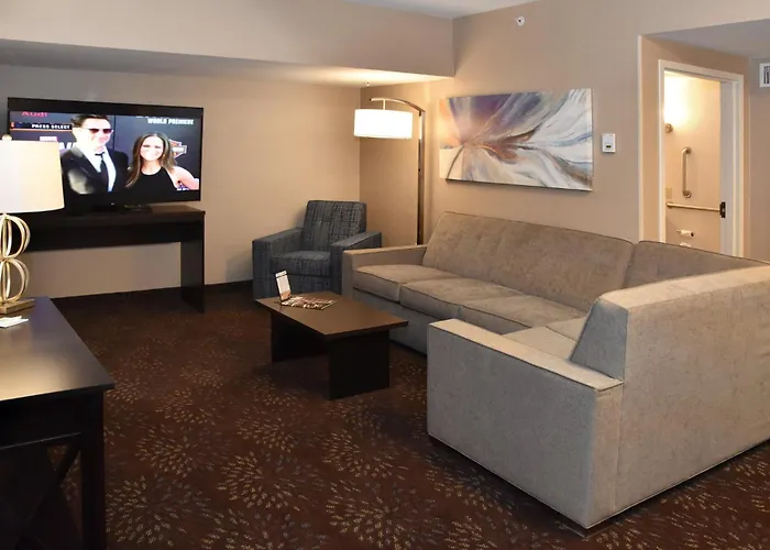 Holiday Inn Canton-Belden Village By Ihg