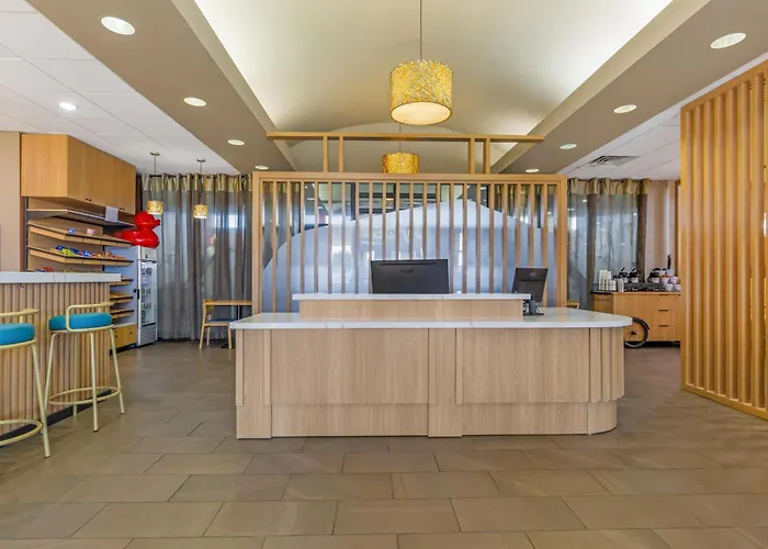 Revel Hotel Minot - Surestay Collection By Best Western