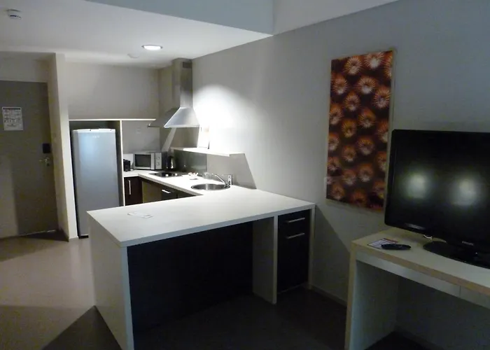 Hôtel du Centre Appart hôtel Business avec Parking Gratuit à Nouméa