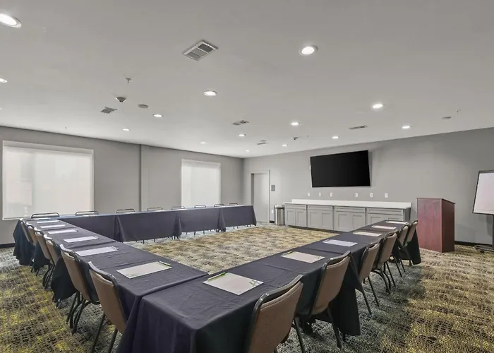 Holiday Inn Gonzales By Ihg