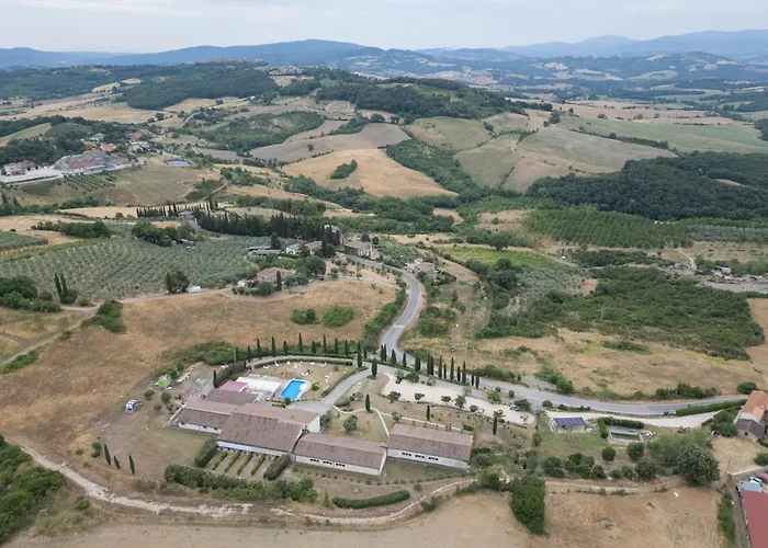Relax Hotel Acquaviva - Tuscany Hills