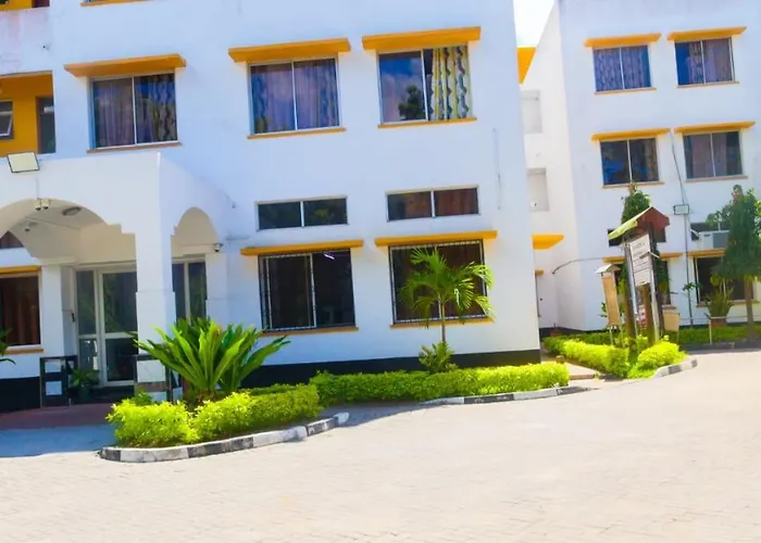Tum Hotel & Conferencing