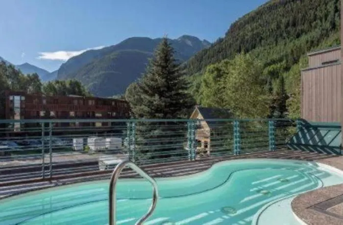 Camel'S Garden Hotel
