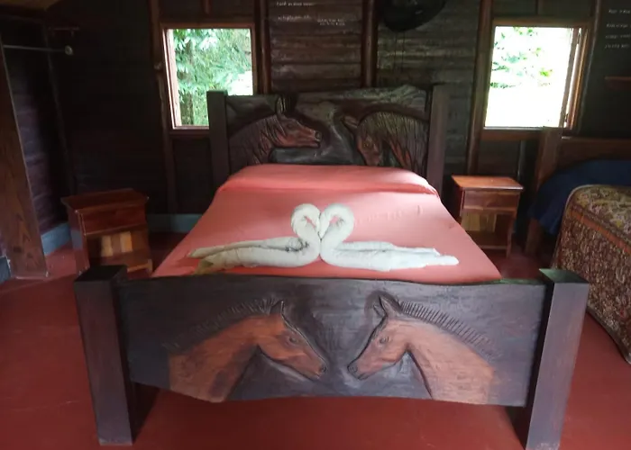Cabañitas Río Celeste