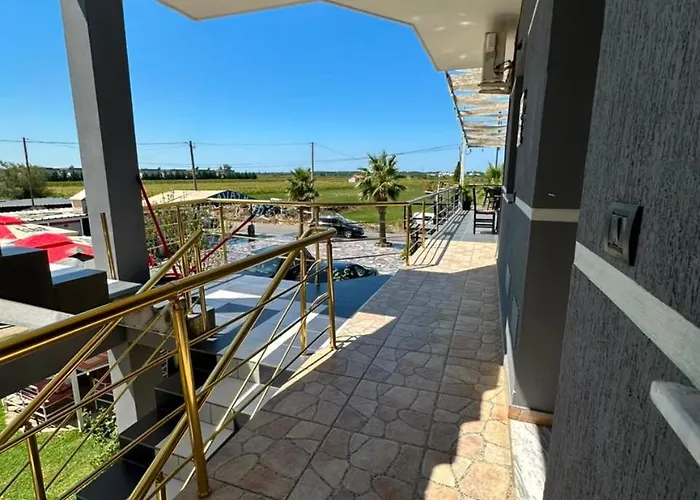 Hotel Vellezerit Ndoj