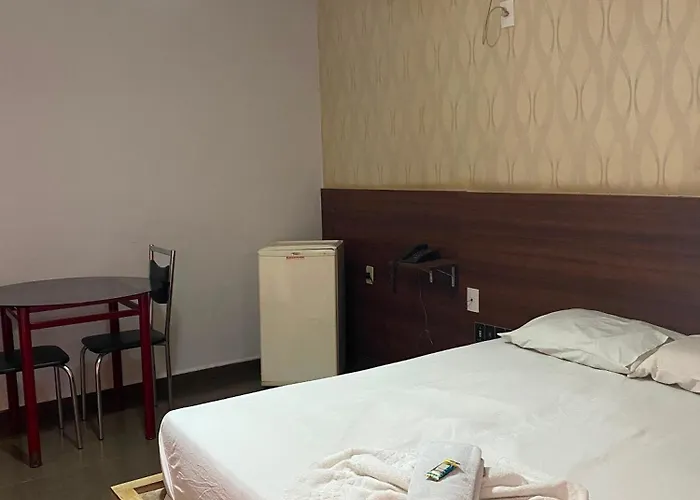 Hotel Via 050 Q112- CAFÉ DA MANHÃ INCLUIDO