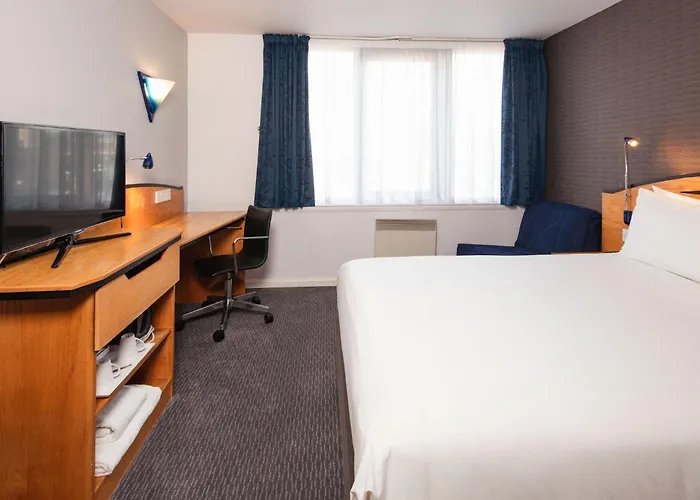 Holiday Inn Express Bristol City Centre By Ihg