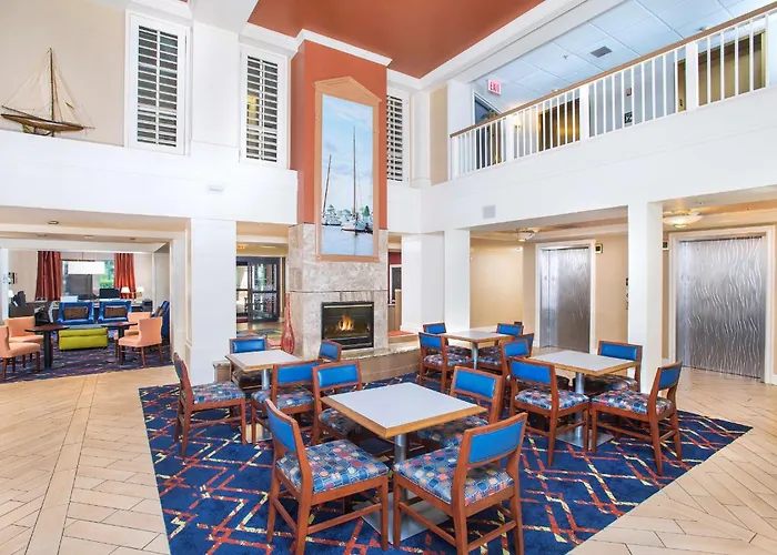 Hampton Inn & Suites Annapolis