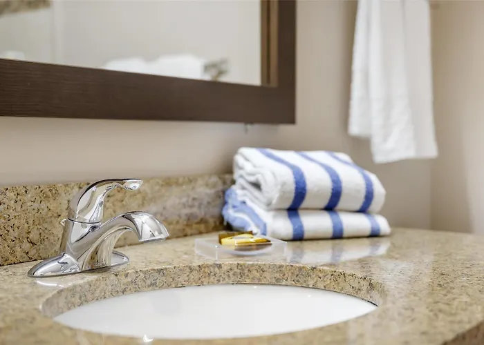 Best Western Plus Bridgewater Hotel & Convention Centre