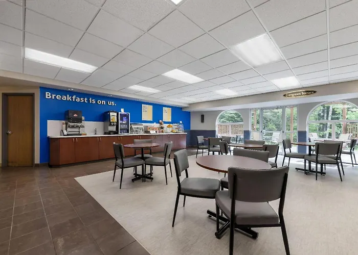 Days Inn By Wyndham Thunder Bay North