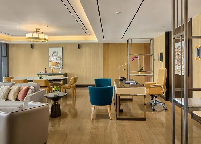 Hilton Manila Newport World Resorts