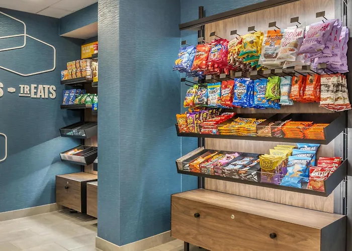 Hampton Inn & Suites Cincinnati / Uptown - University Area