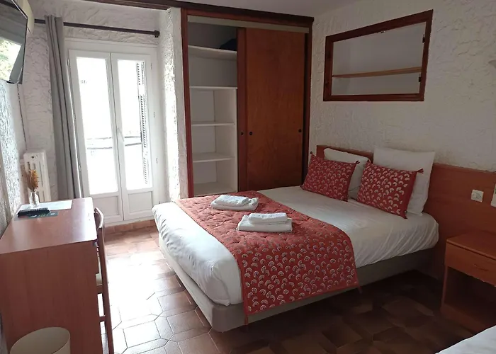 Logis Hôtel Beauséjour
