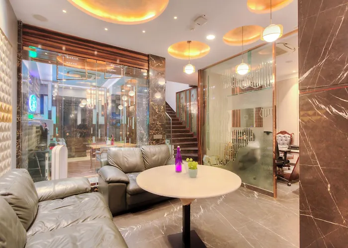 The Singh Empire -Luxury Collection Hotel