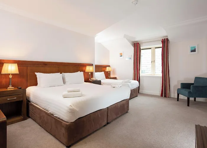 Schull Harbour Hotel&Leisure Centre
