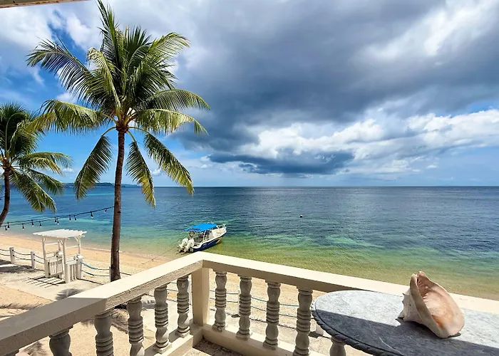Lanas Beach Resort Carabao Island