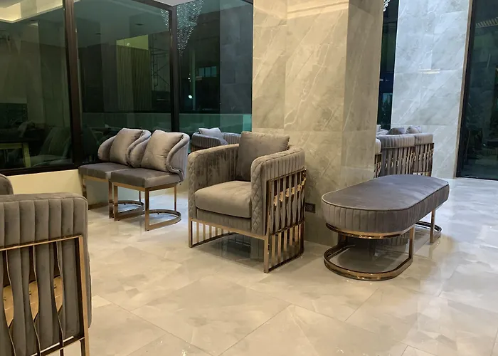 Thana Wisut Hotel