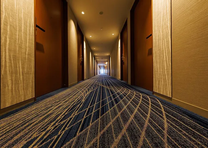 Jr East Hotel Mets Premier Makuhari Toyosuna